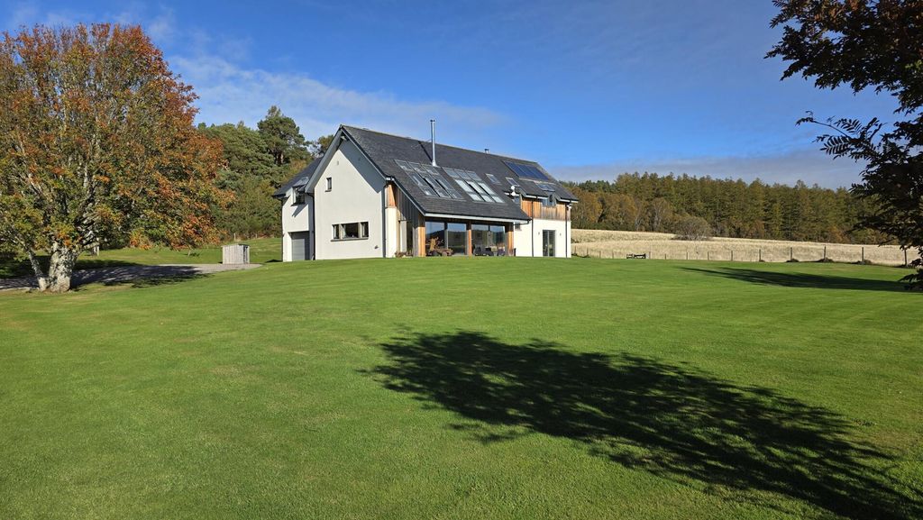 5 bed detached house for saleDallas, Forres IV36