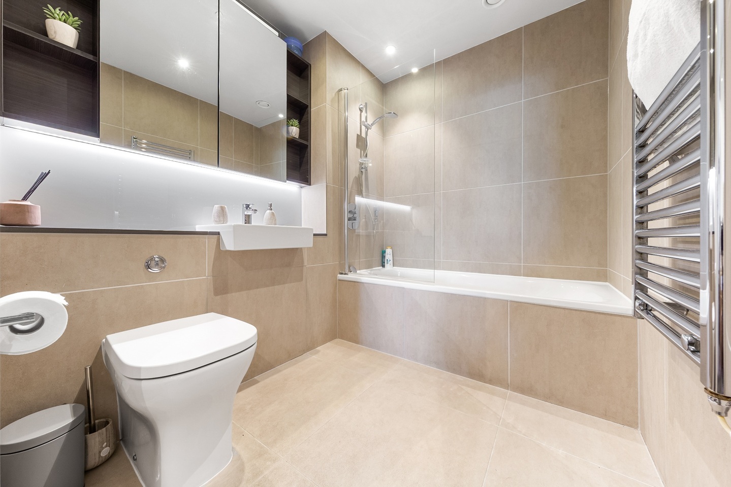 Additional image 22 of 2 Bed Flat, St Gabriel Walk, SE1, N1 7GU