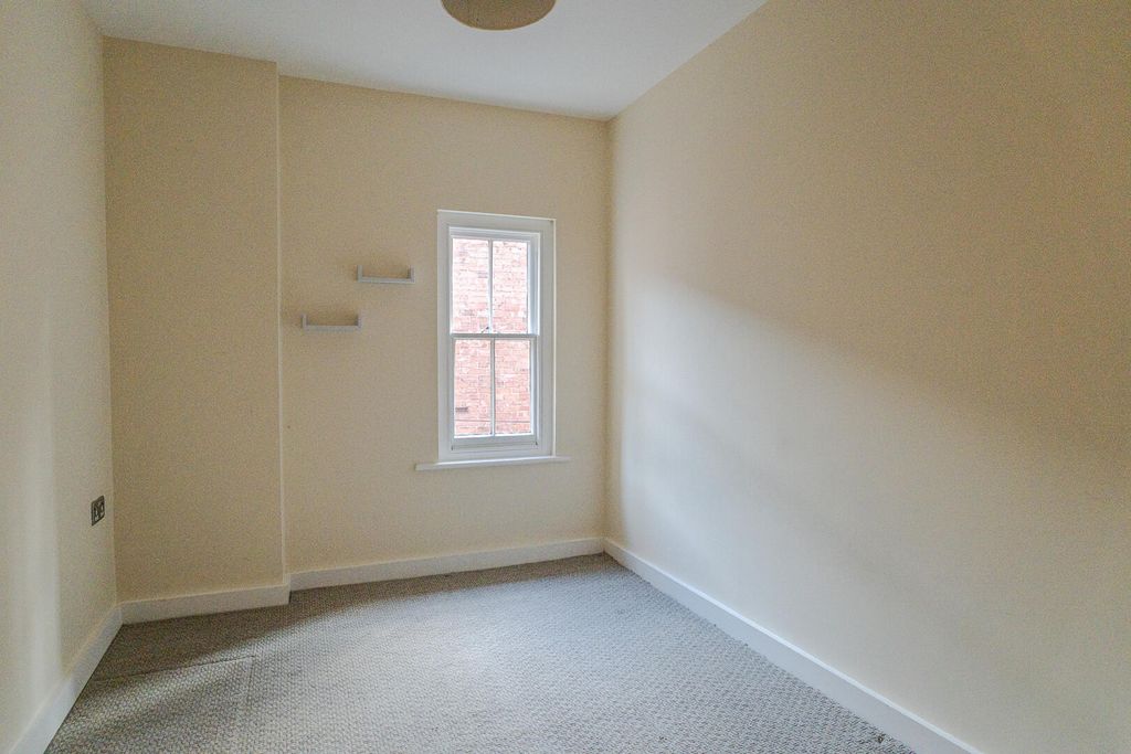Additional image 5 of 1 bed property for salePark Terrace, Llandrindod Wells LD1
