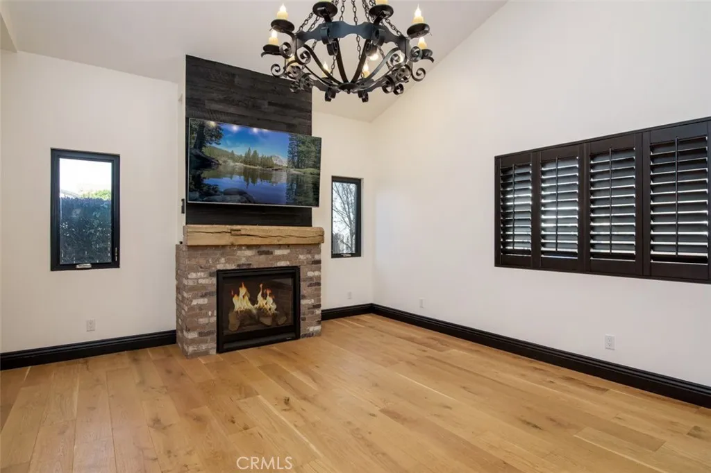 Additional image 5 of 199 N Myers Street, Burbank, CA 91506