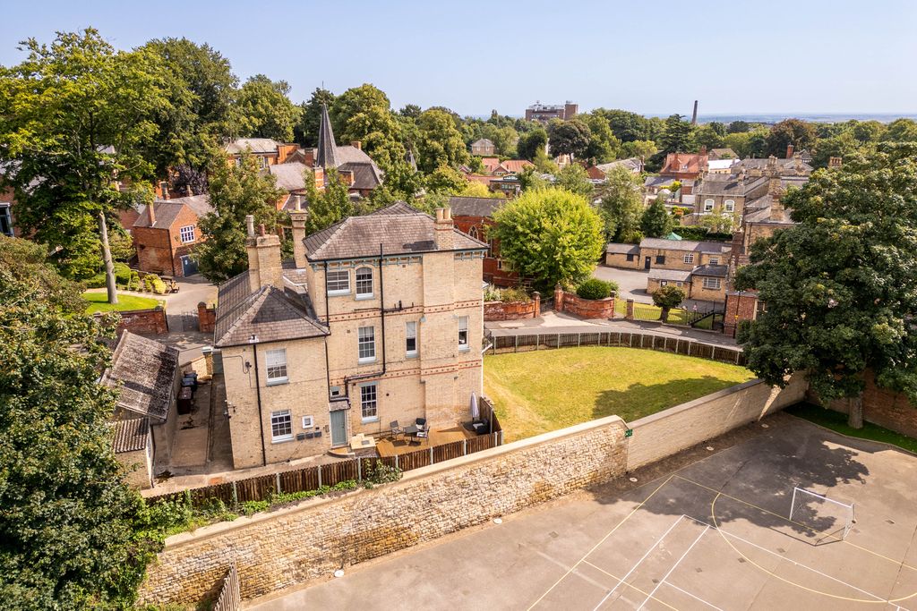 Additional image 20 of Studio for saleSt. Margarets Lodge, 2 Upper Lindum Street LN2