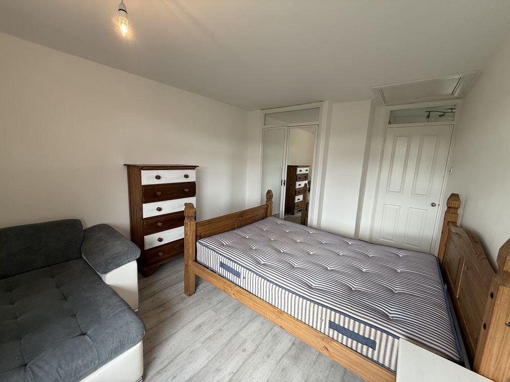 Additional image 7 of Gould Close, Welham Green, AL9