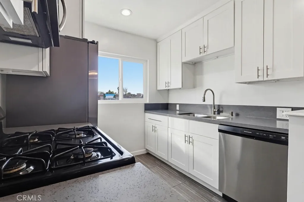 Additional image 9 of 6065 Pickford Place Unit 1, Los Angeles, CA 90035