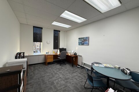 Additional image 8 of 201-110 Eglinton Avenue W, Toronto, ON, M4R 1A3