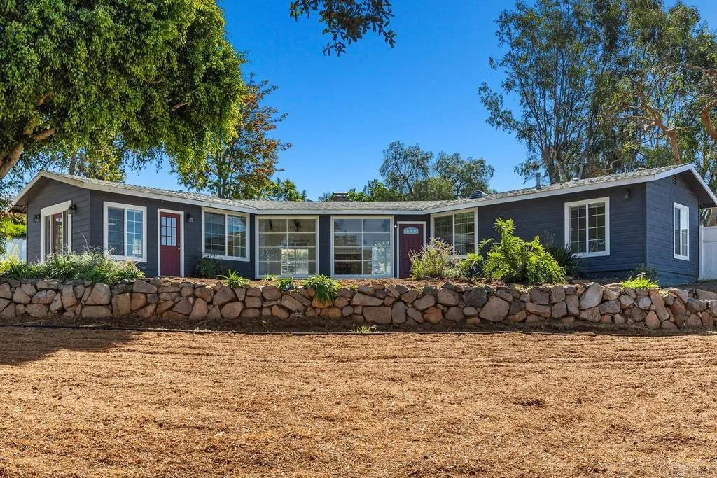 Additional image 26 of 835 Barsby St Unit Main House, Vista, CA 92084