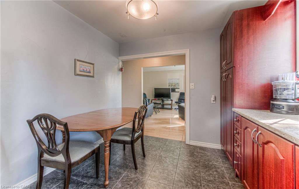 Additional image 6 of 553 Teakwood Drive, Waterloo, ON, N2L 4L5