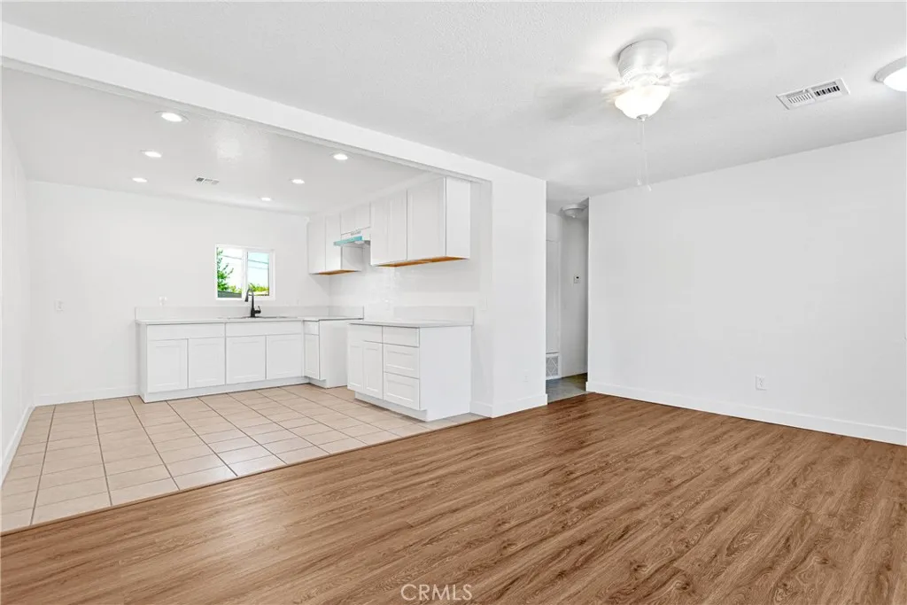 Additional image 6 of 20933 Sioux Road Unit 4, Apple Valley, CA 92308