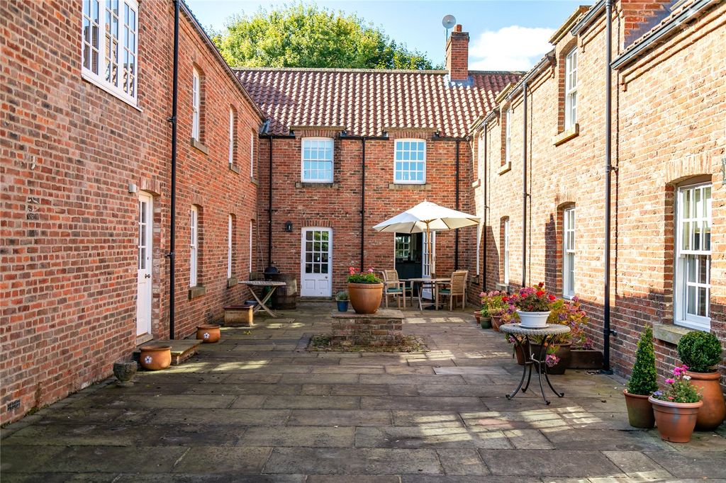 Additional image 15 of 7 bed detached house for saleYafforth Road, Romanby, Northallerton, North Yorkshire DL7