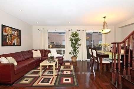 Additional image 2 of 26 Macgregor Avenue, Richmond Hill, ON, L4B 4S9