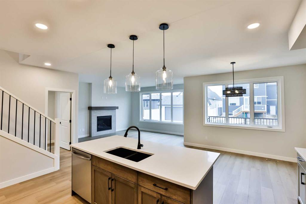 Additional image 4 of 668 Devonia Road W, Lethbridge, AB, T1J 5W3