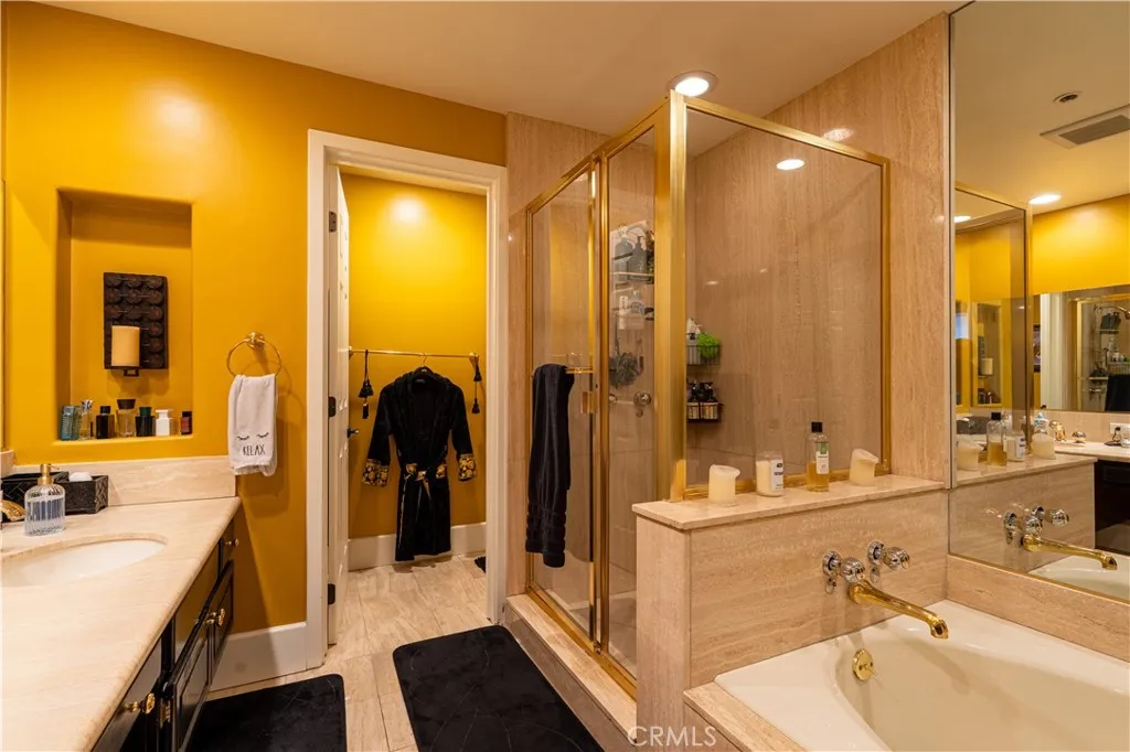 Additional image 8 of 10560 Wilshire Boulevard Unit 1706, Los Angeles, CA 90024