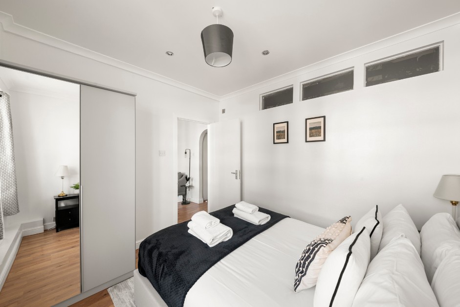 Additional image 6 of 2 Bed Flat, Inverness Terrace, W2, N1 7GU