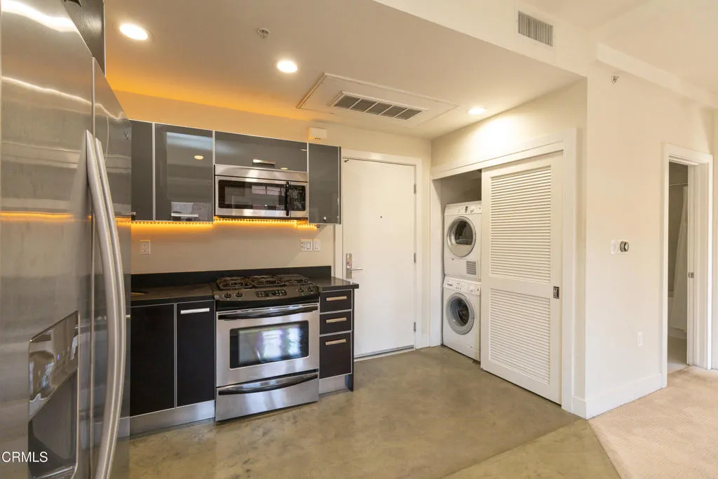 Additional image 5 of 139 S Los Robles Avenue Unit 303, Pasadena, CA 91101