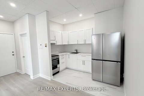 Additional image 8 of 404-8 Main Street S, Brampton, ON, L6W 2C3