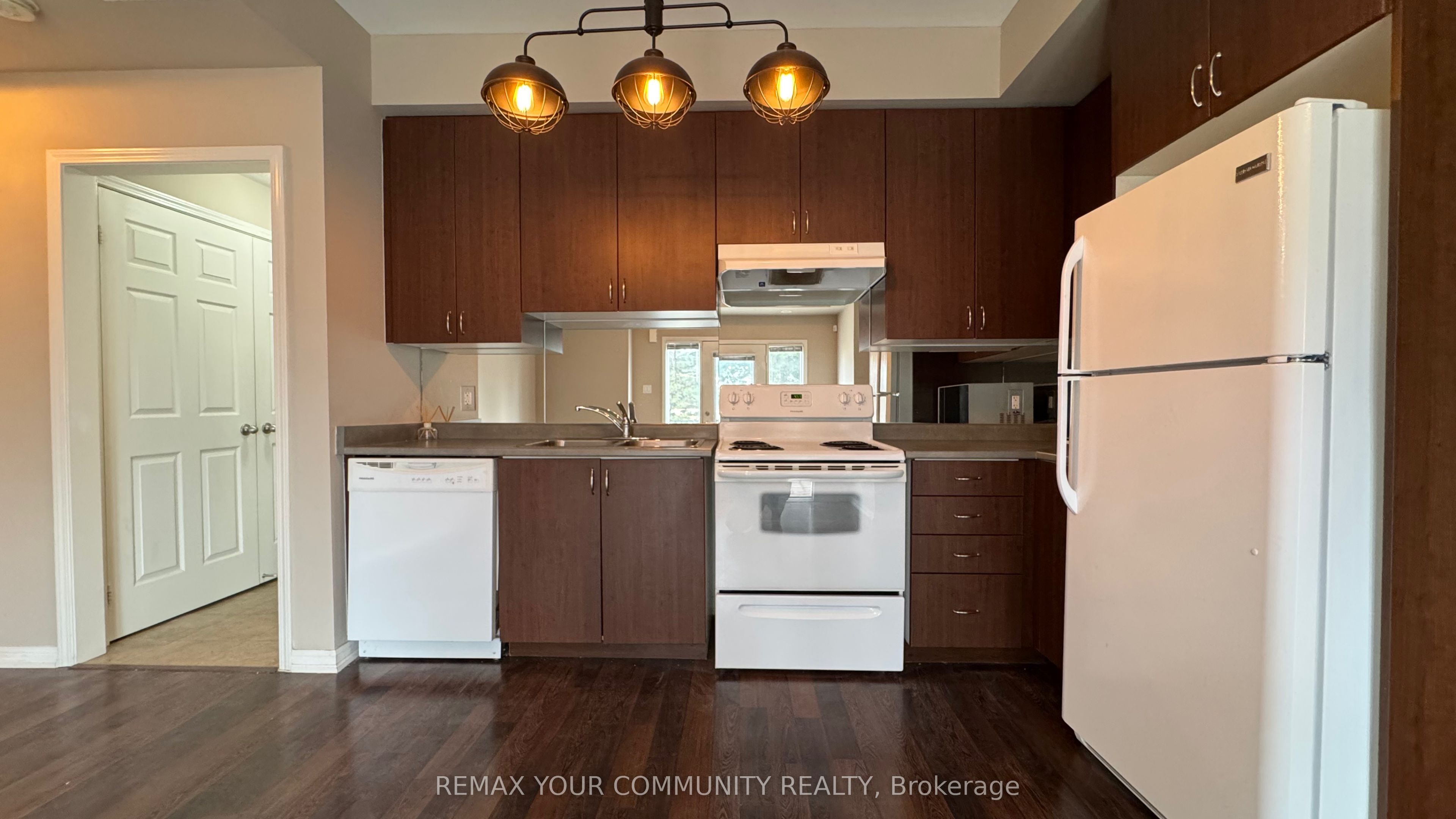 Additional image 6 of 15949 Bayview Avenue, Aurora, ON, L4G 0S3