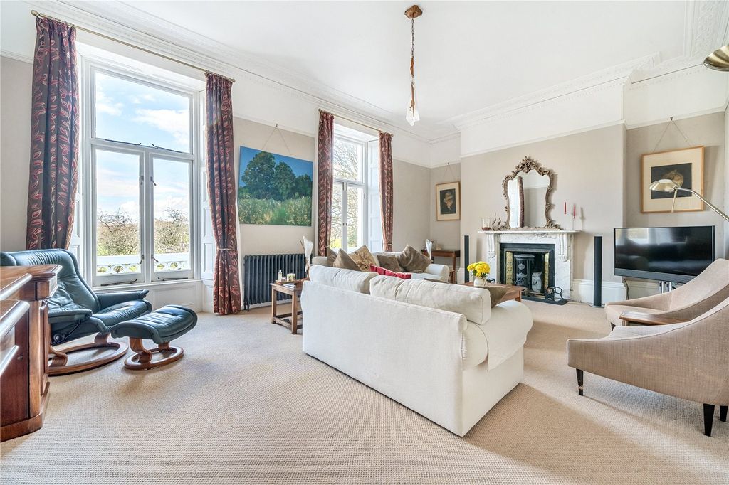 Additional image 15 of 5 bed terraced house for saleThe Hoe, Lockyer Street PL1
