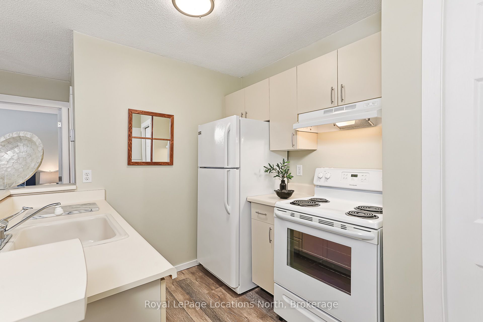 Additional image 3 of 47-19 Dawson Drive, Collingwood, ON, L9Y 5B4