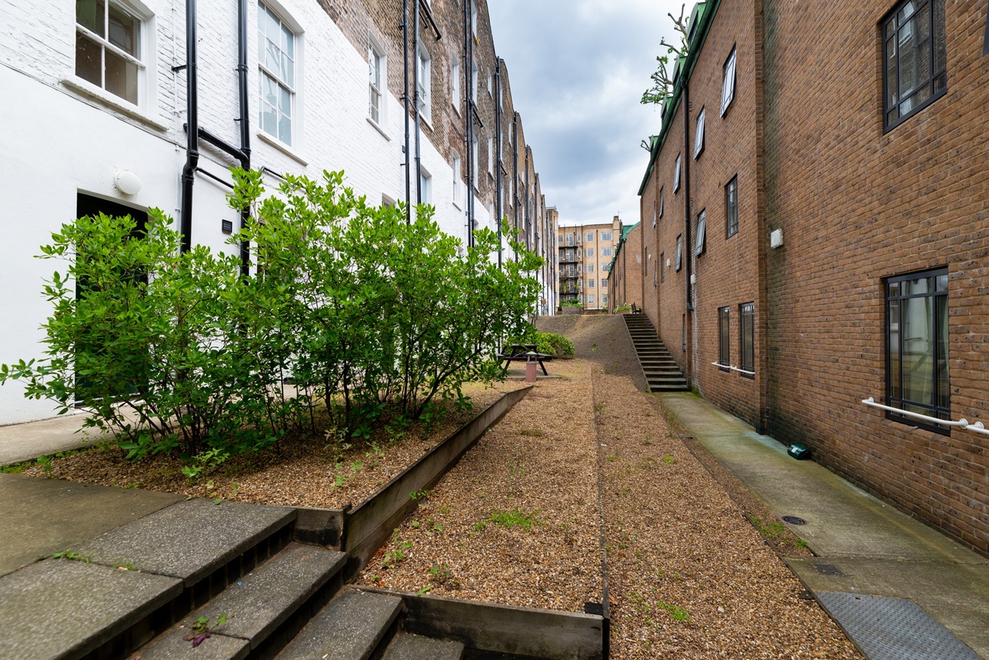 Additional image 3 of Room in a Shared Flat, Baker House, WC1N, N1 7GU