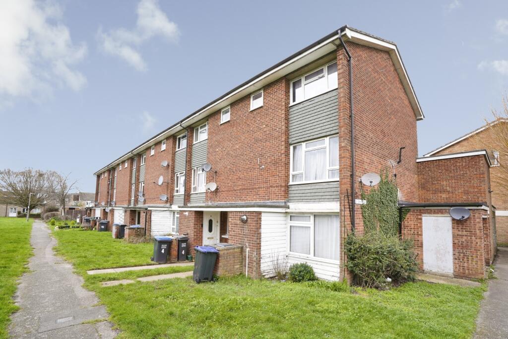 Hillfield, Hatfield, AL10