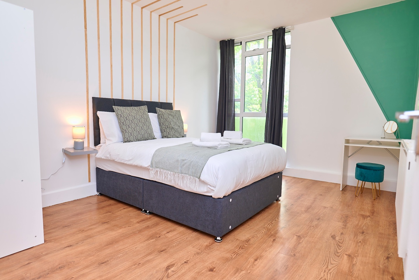 Additional image 6 of 4 Bed Flat, Pembroke House, W2, N1 7GU