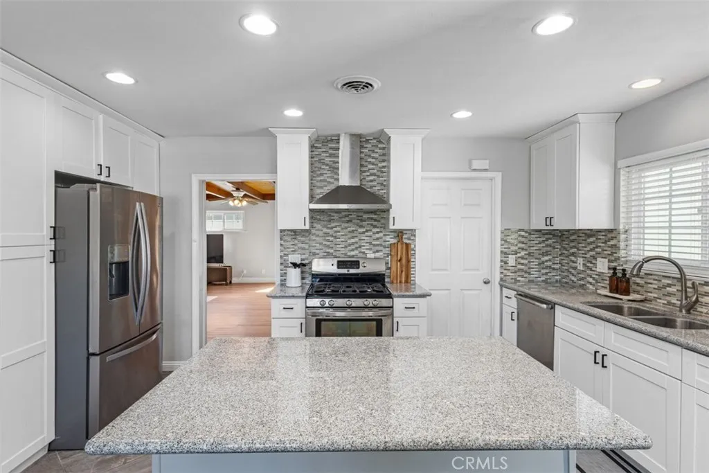 Additional image 21 of 15142 Yorkshire Ln, Huntington Beach, CA 92647