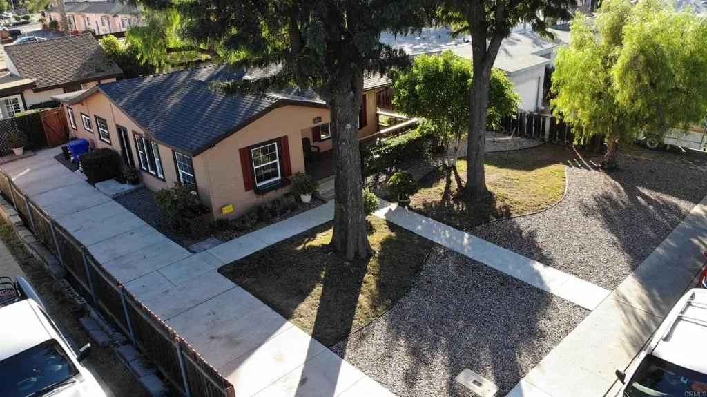 6841 Mohawk Street, San Diego, CA 92115