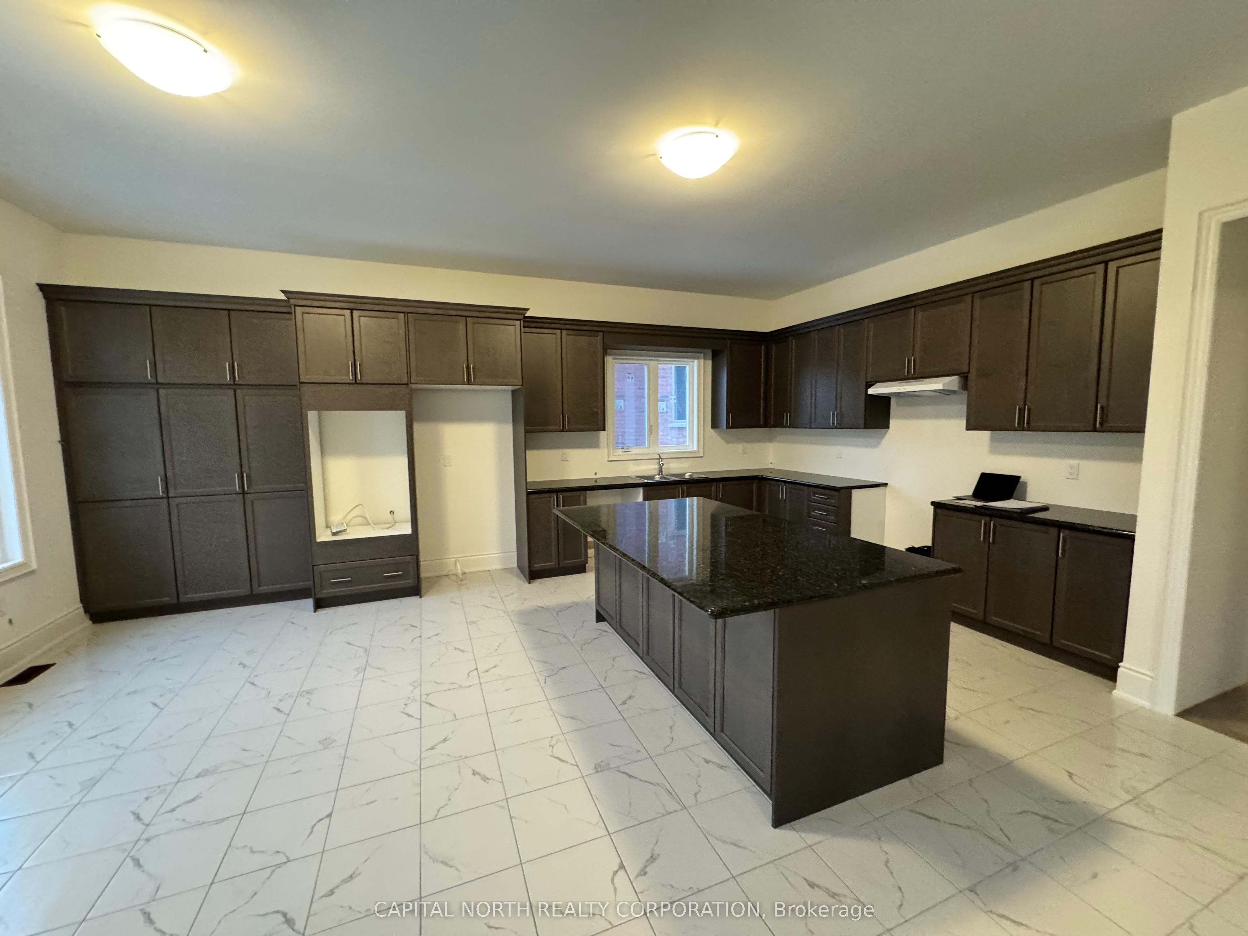 Additional image 5 of 18 Art Leech Drive, Richmond Hill, ON, L4E 3R4