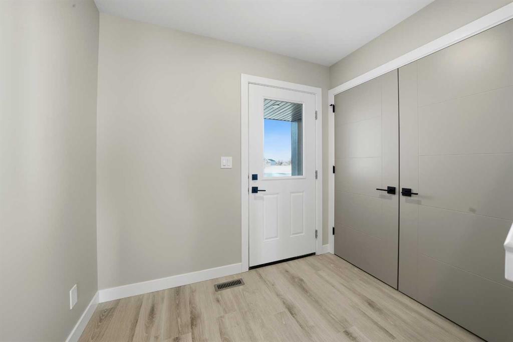 Additional image 4 of 125 Hampton Crescent, Sylvan Lake, AB, T4S 1S8