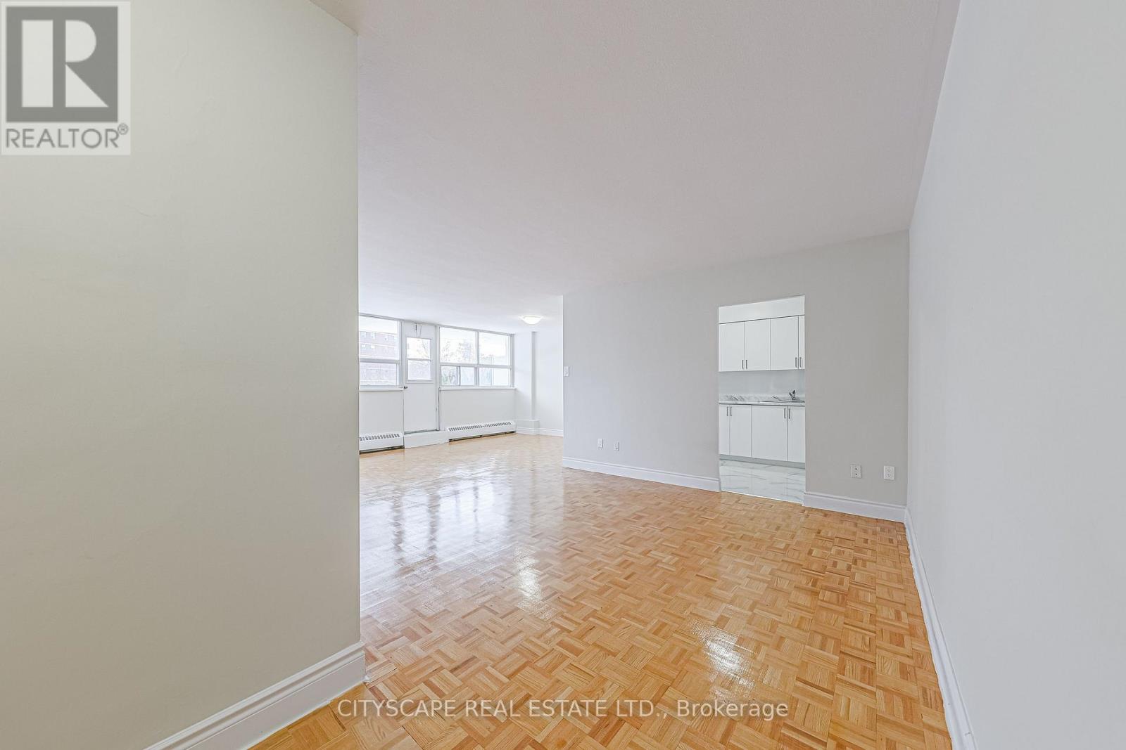 Additional image 3 of 707-105 Rowena Drive, Toronto, ON, M3A1R3