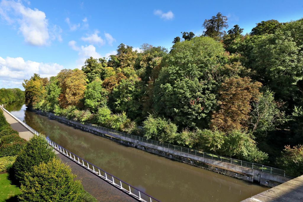 Additional image 11 of 4 bed flat for saleGlen Island, Taplow SL6