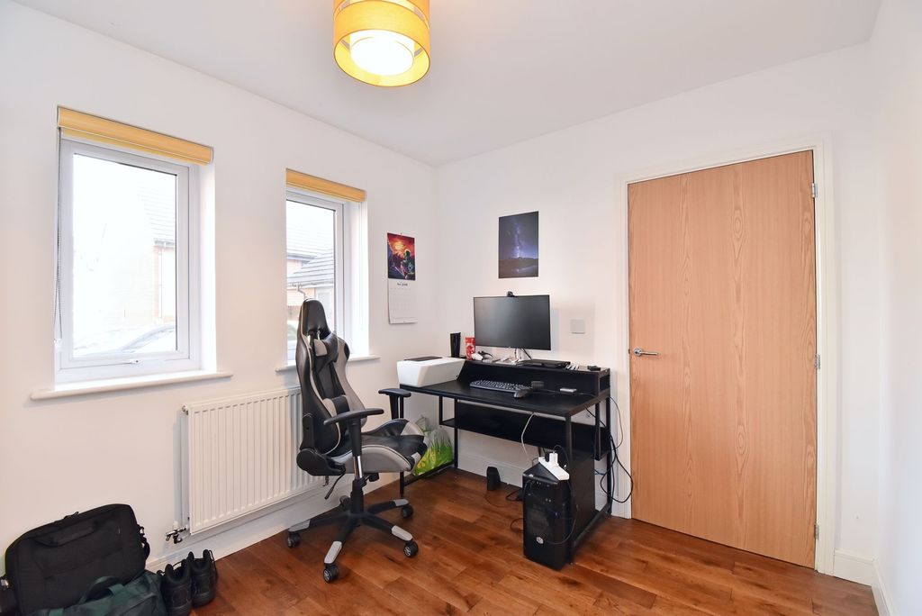 Additional image 9 of 2 bed flat for saleCopper Dome Mews, The Bramante Copper Dome Mews NP19