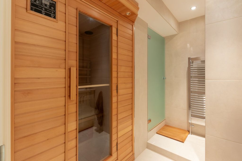 Additional image 19 of 6 bed detached house for saleCalais Road, St. Martin, Guernsey, Channel Islands GY4