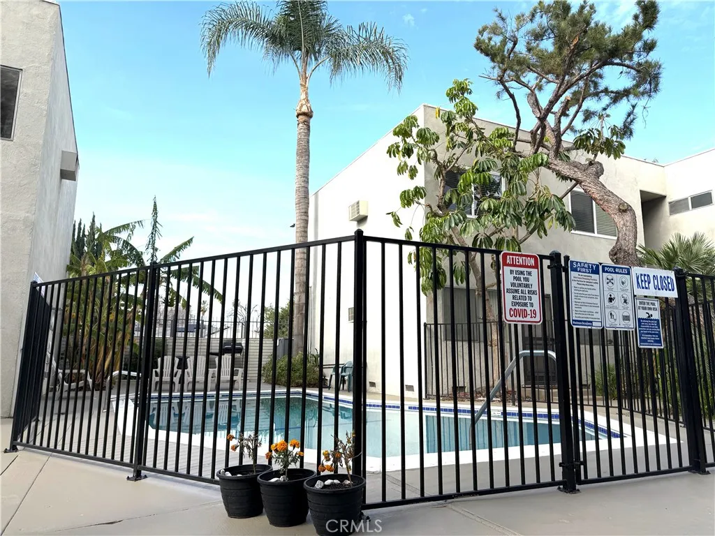 Additional image 26 of 18657 Collins Street Unit 19, Tarzana, CA 91356