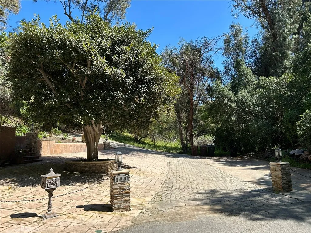 Additional image 45 of 300 S Timken Rd, Anaheim, CA 92808