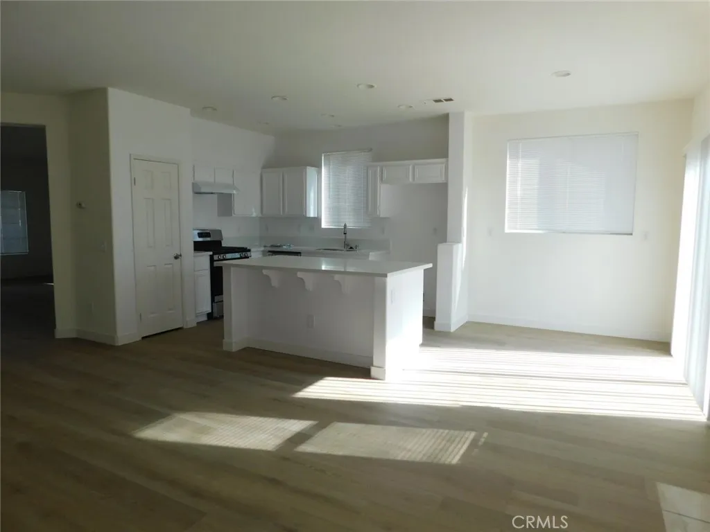 Additional image 7 of 11765 Winewood St, Victorville, CA 92392