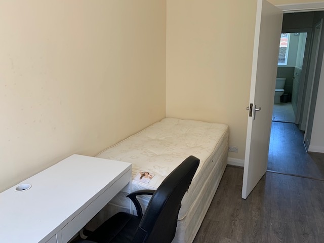 Additional image 7 of 3 Bed Flat, Gower St, WC1E, N1 7GU