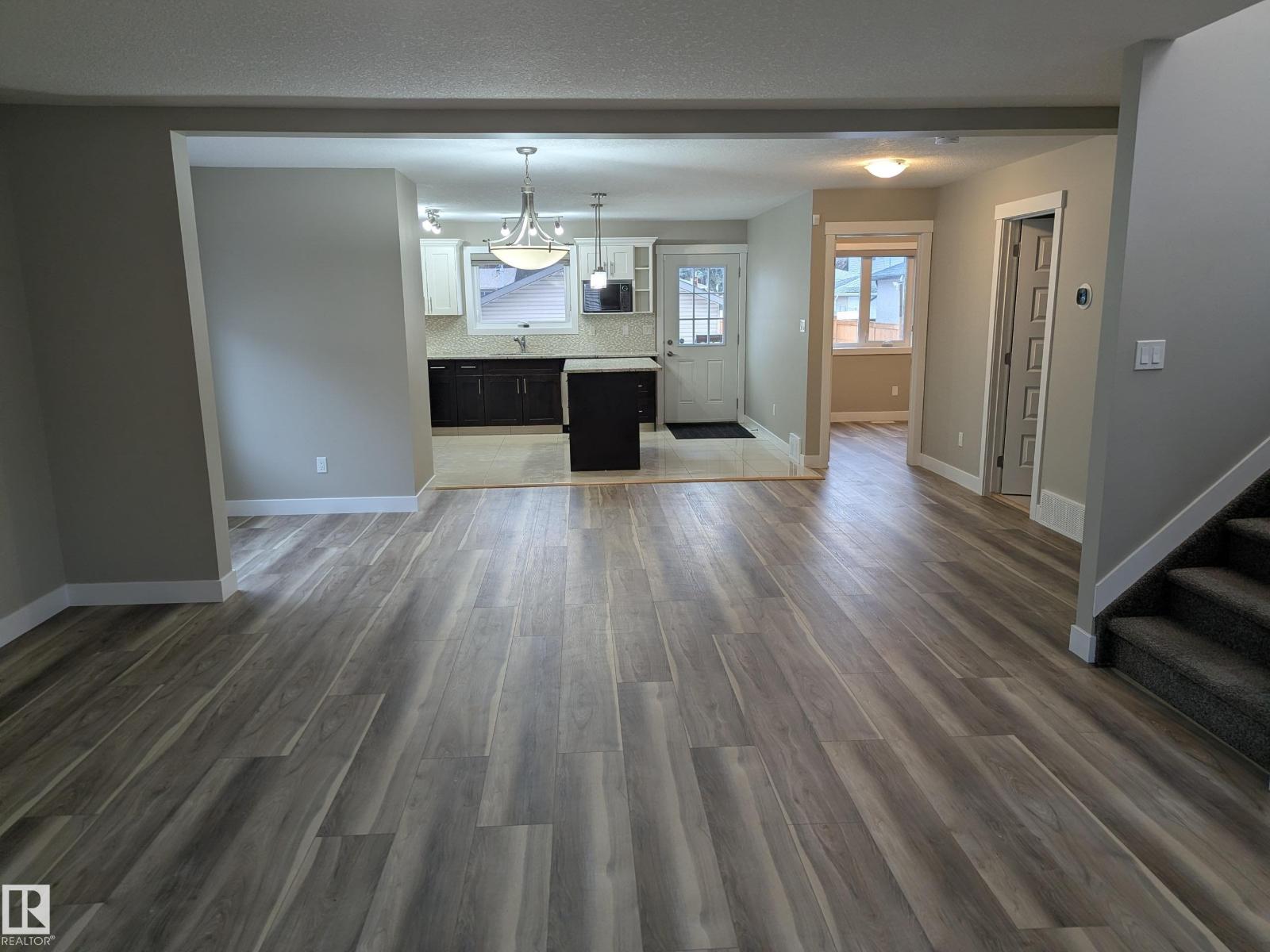 Additional image 2 of 9742 153 Street NW, Edmonton, AB, T5P2A5