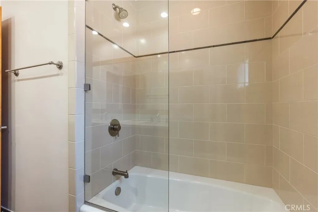 Additional image 31 of 828 Stevely Ave, Long Beach, CA 90815