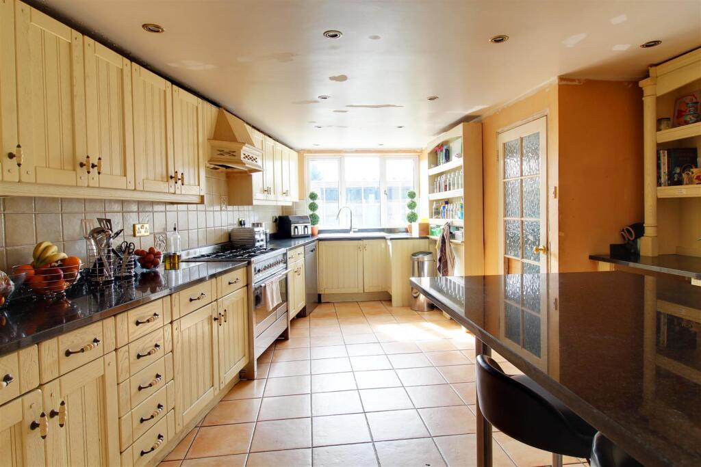 Additional image 7 of Great North Road, Welham Green, North Mymms, Hatfield