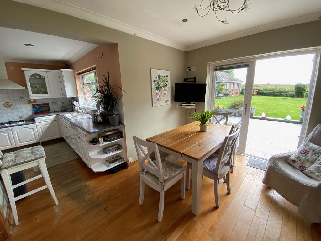 Additional image 7 of 4 bed detached house for saleCamnant Road, Banwen, Neath, Neath Port Talbot. SA10