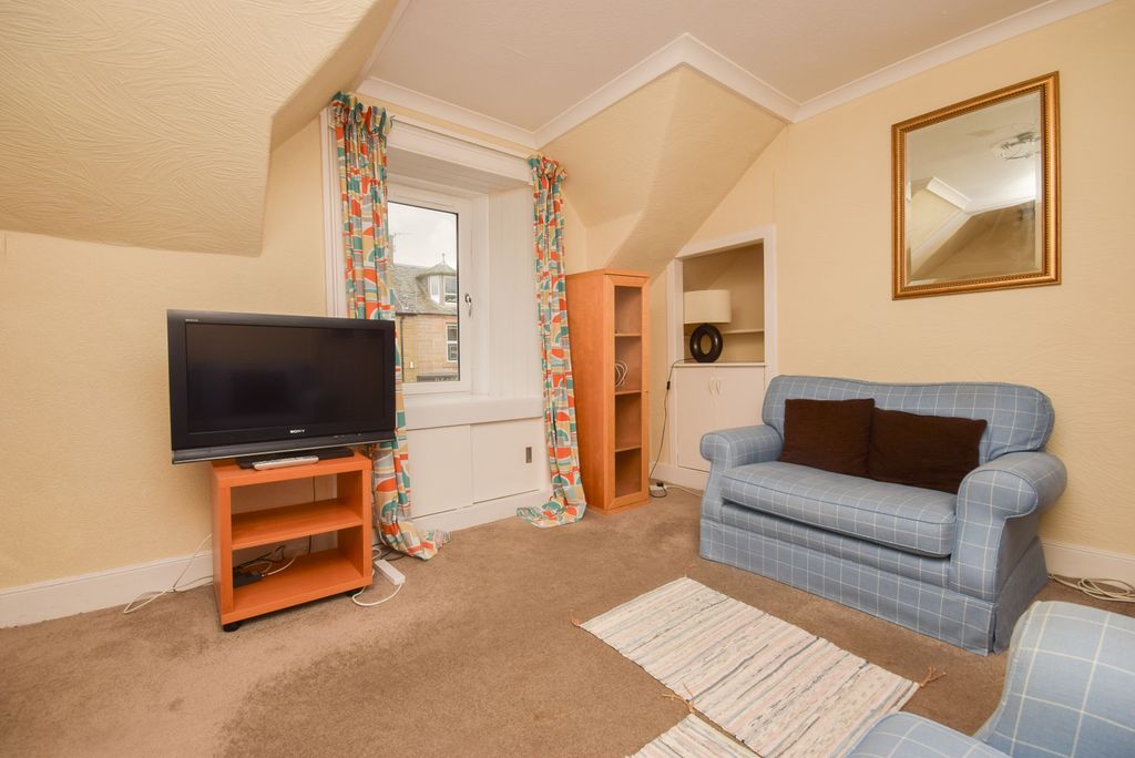 Additional image 3 of 2 bed flat for saleHigh Street, Auchterarder PH3