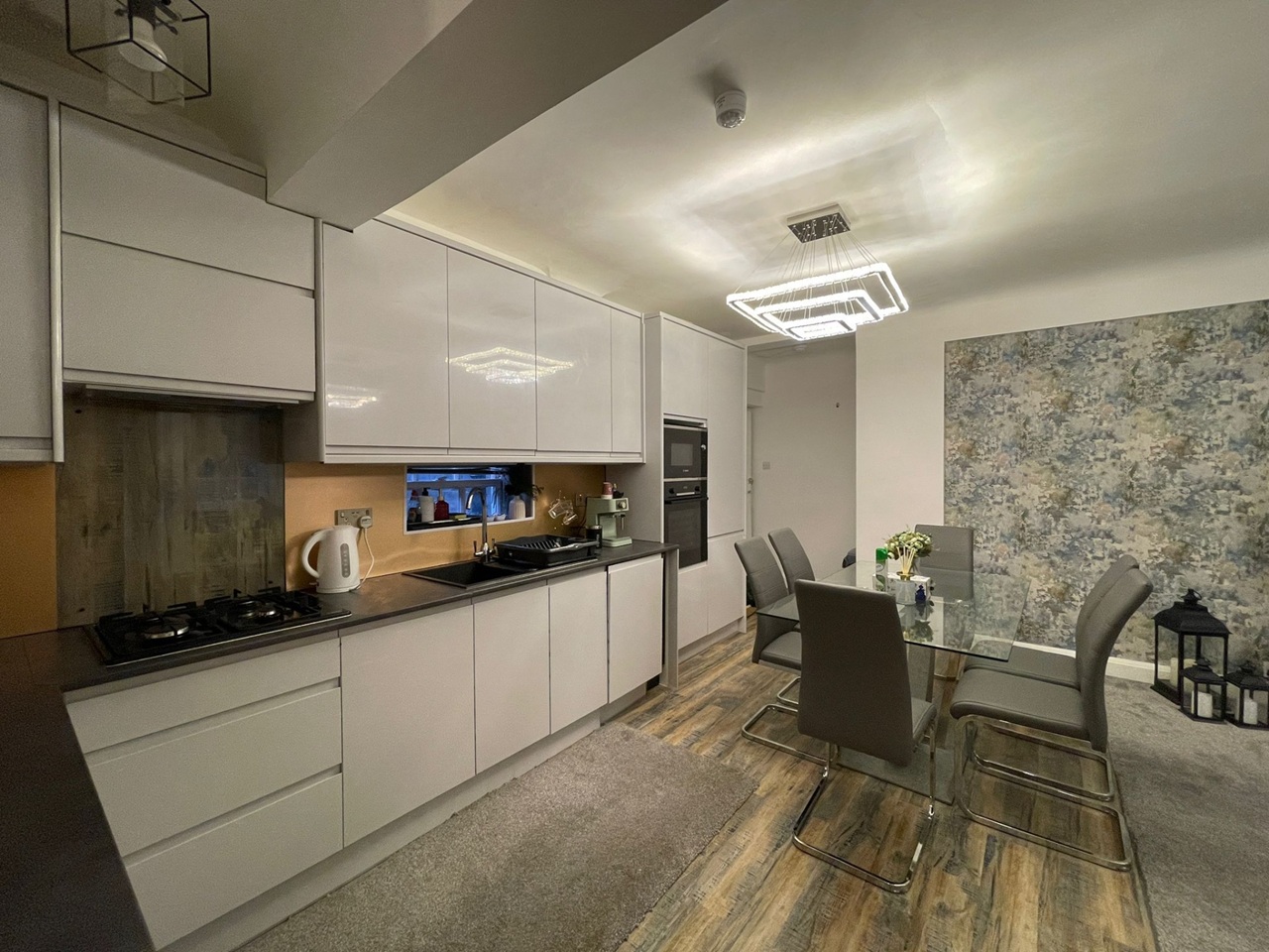 Additional image 7 of 3 Bed Flat, Pelham Court, SW3, N1 7GU