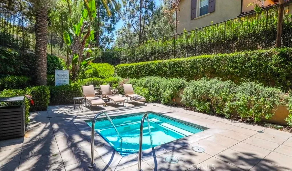 46 Arborside, Irvine, CA 92603