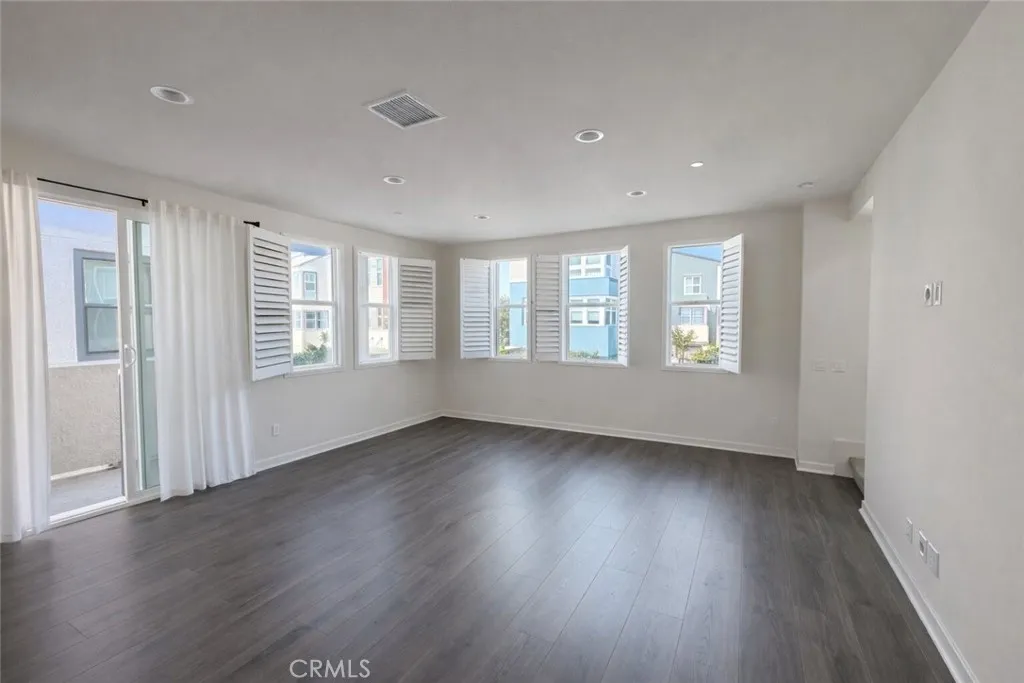 Additional image 36 of 118 Tenor, Irvine, CA 92618