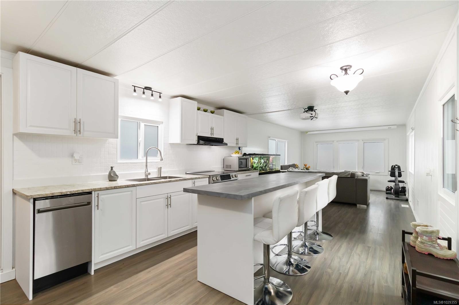 52-2817 Sooke Lake Road, Langford, BC, V9B 4P9