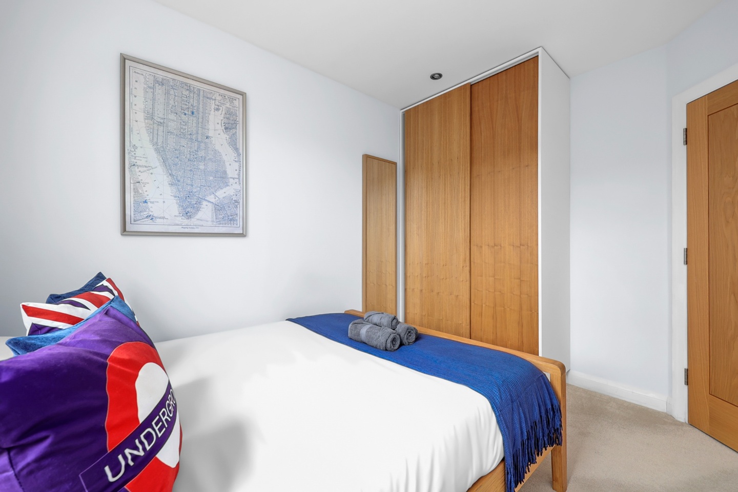 Additional image 7 of 2 Bed Flat, Hanbury Street, E1, N1 7GU