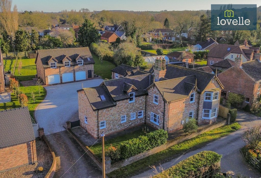 Additional image 4 of 5 bed detached house for salePost Office Lane, Ashby Cum Fenby DN37