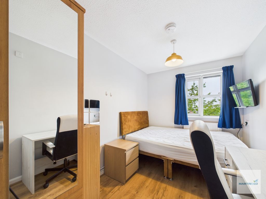 Additional image 16 of 18 bed end terrace house for saleGadd Street & Peveril Street, Radford NG7