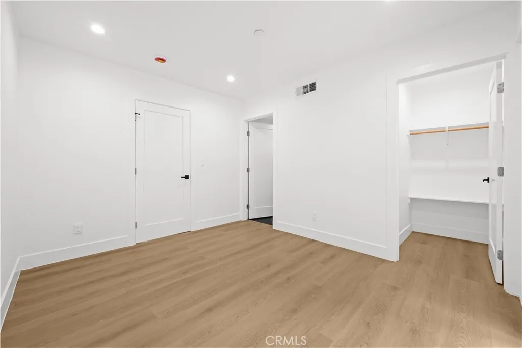 Additional image 57 of 2922 12th Avenue, Los Angeles, CA 90018