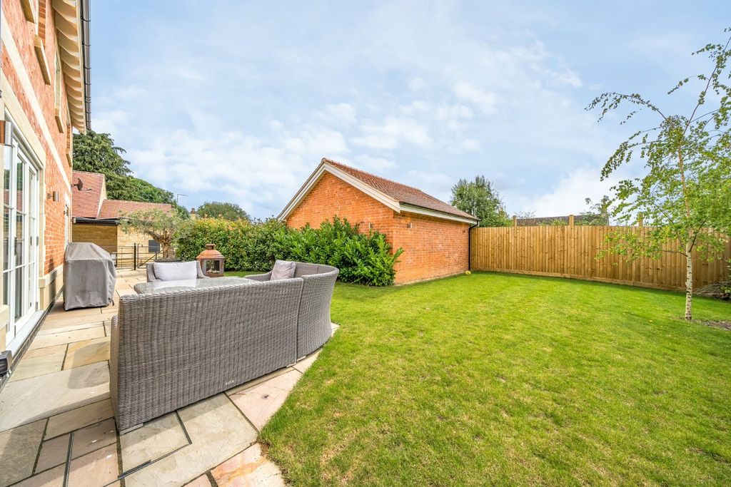 Additional image 2 of 5 bed detached house for saleMain Street, Empingham, Oakham, Rutland LE15